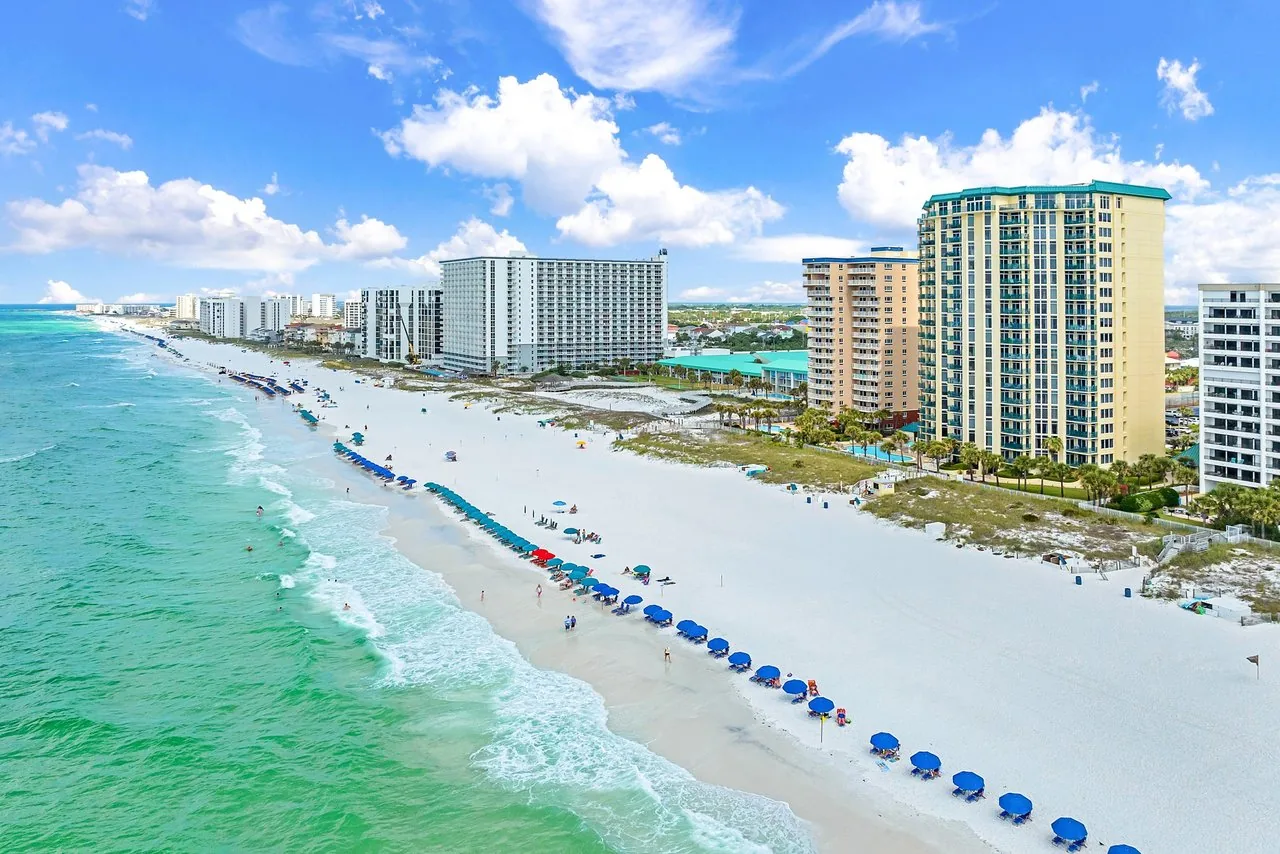 Aerial view of the white sand beach in Destin, Florida, about an hour from Blue Springs Ranch